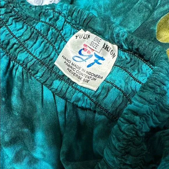 Hawaiian Dress - Picture 5 of 6